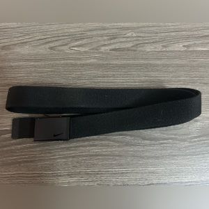 Men’s Nike belt. 44” length total.